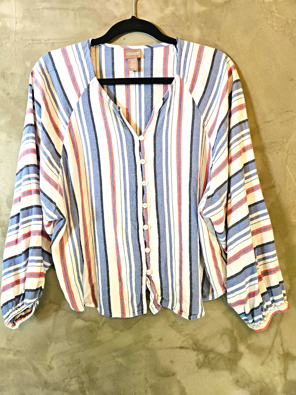 Chico's Size 2 White Blue Red Striped Woven Rayon V-Neck Balloon Sleeve Blouse